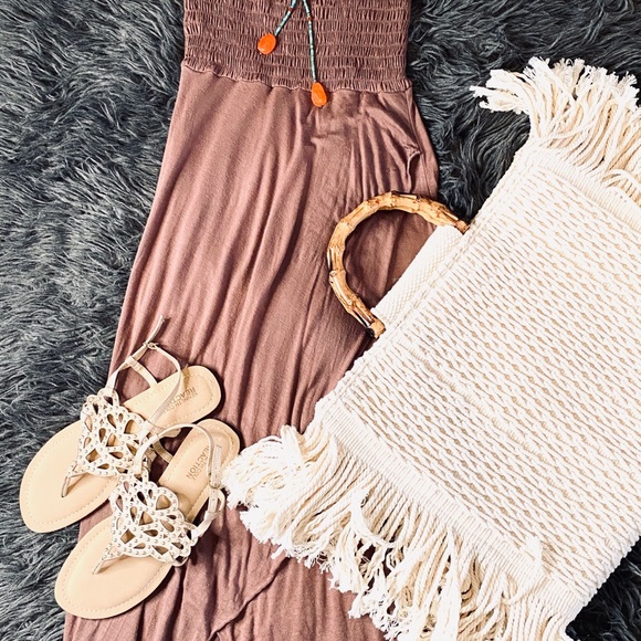 Almost New Kenneth Cole Reaction Flat Sandals 6.5 - Picture 4 of 7